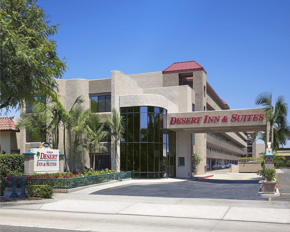 Anaheim Desert Inn & Suites Εξωτερικό φωτογραφία