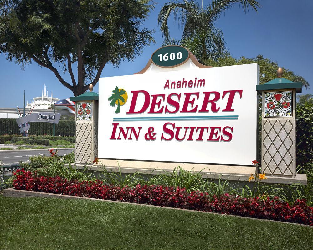 Anaheim Desert Inn & Suites Εξωτερικό φωτογραφία